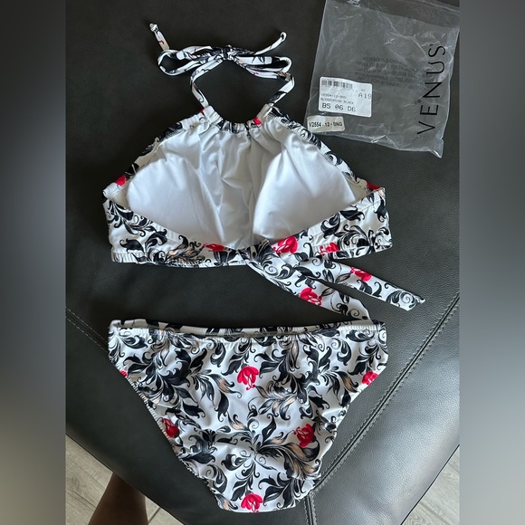 VENUS Black, White and Red Floral Halter Bikini New - Picture 2 of 8